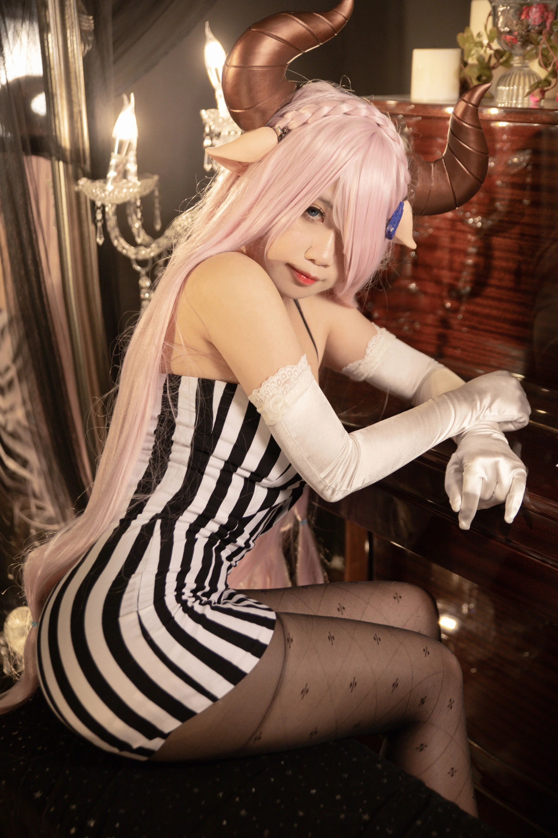 贞子蜜桃 – 娜露梅亚礼服插图4