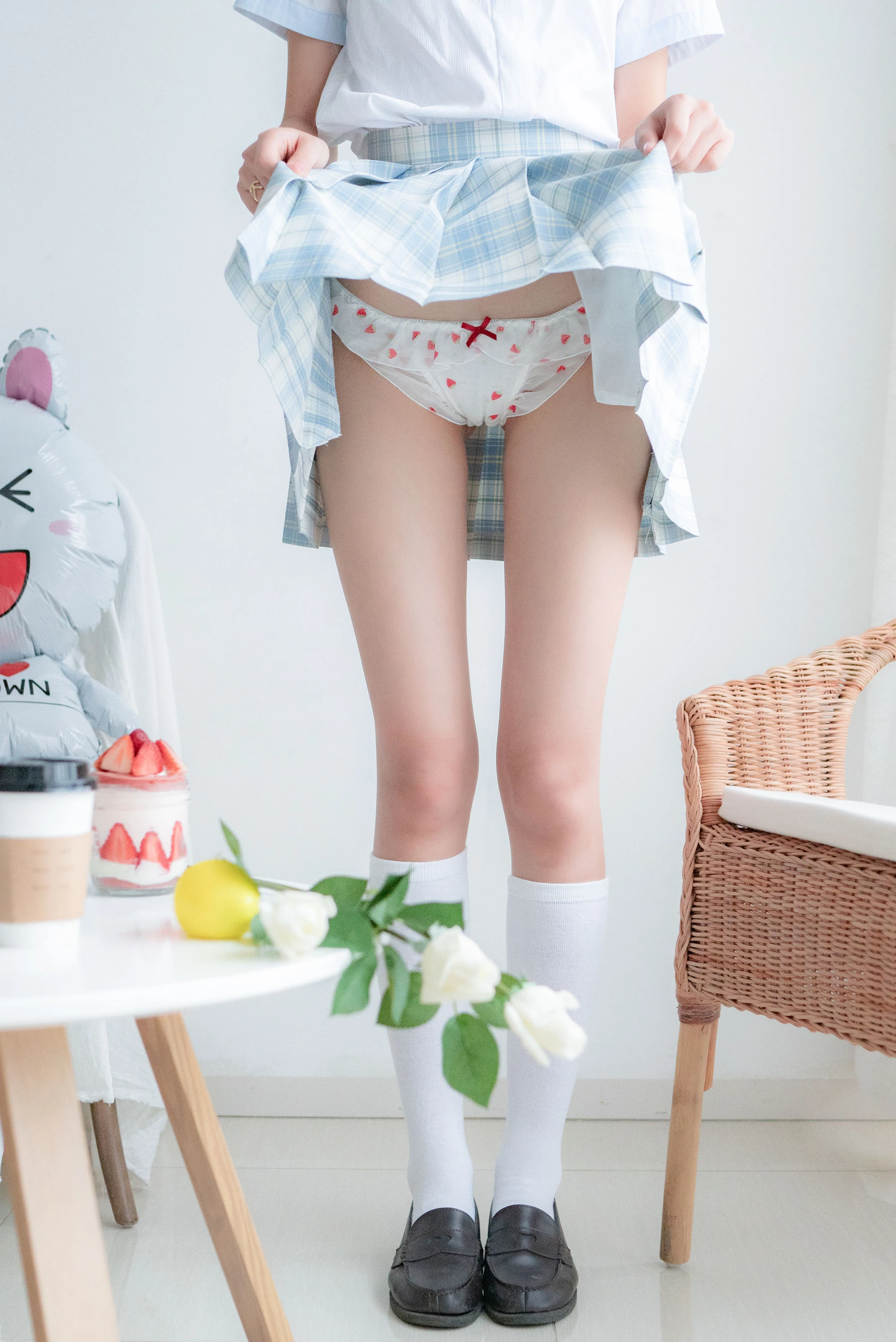 清纯妹子西瓜 民宿私房淡蓝JK插图7