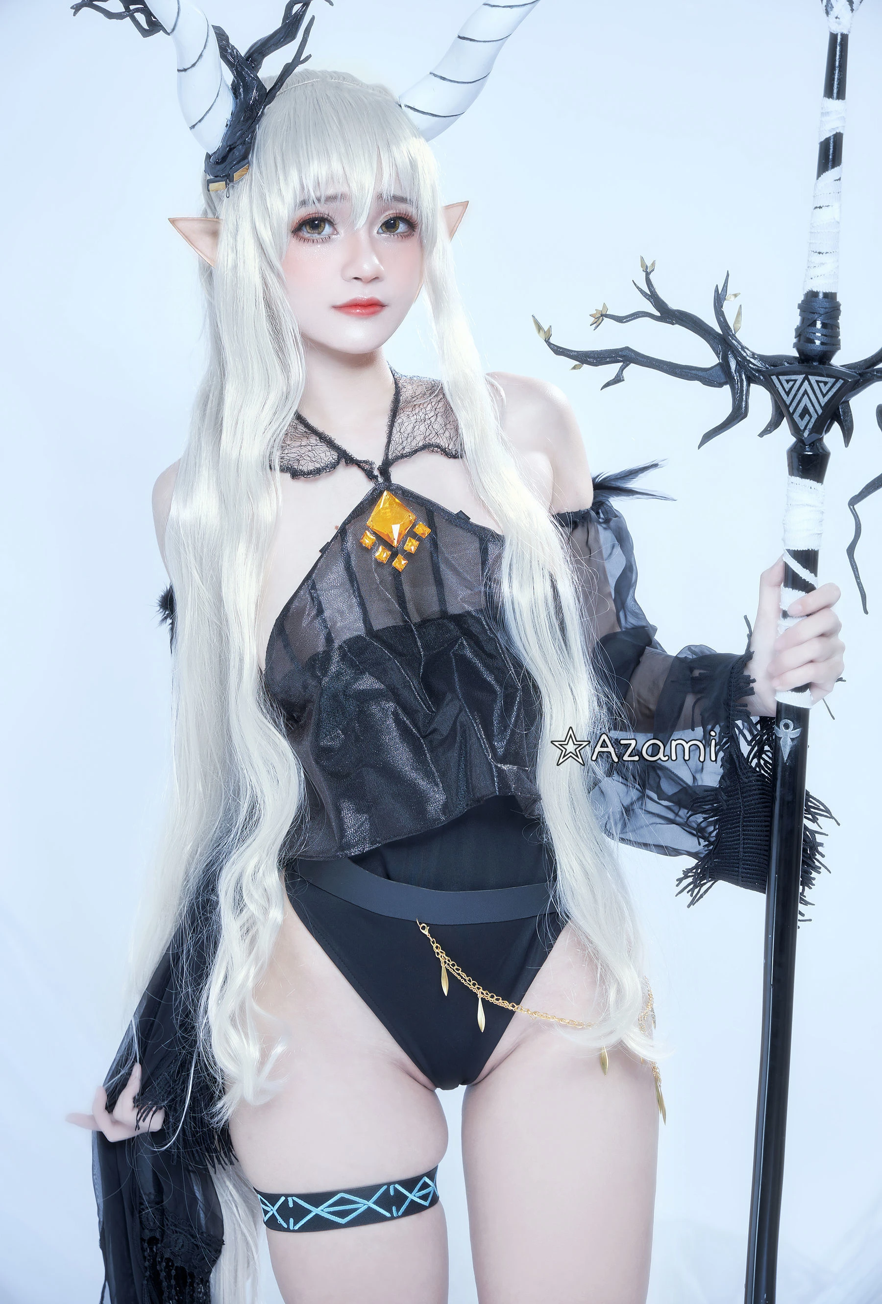 Azami – 闪灵插图4