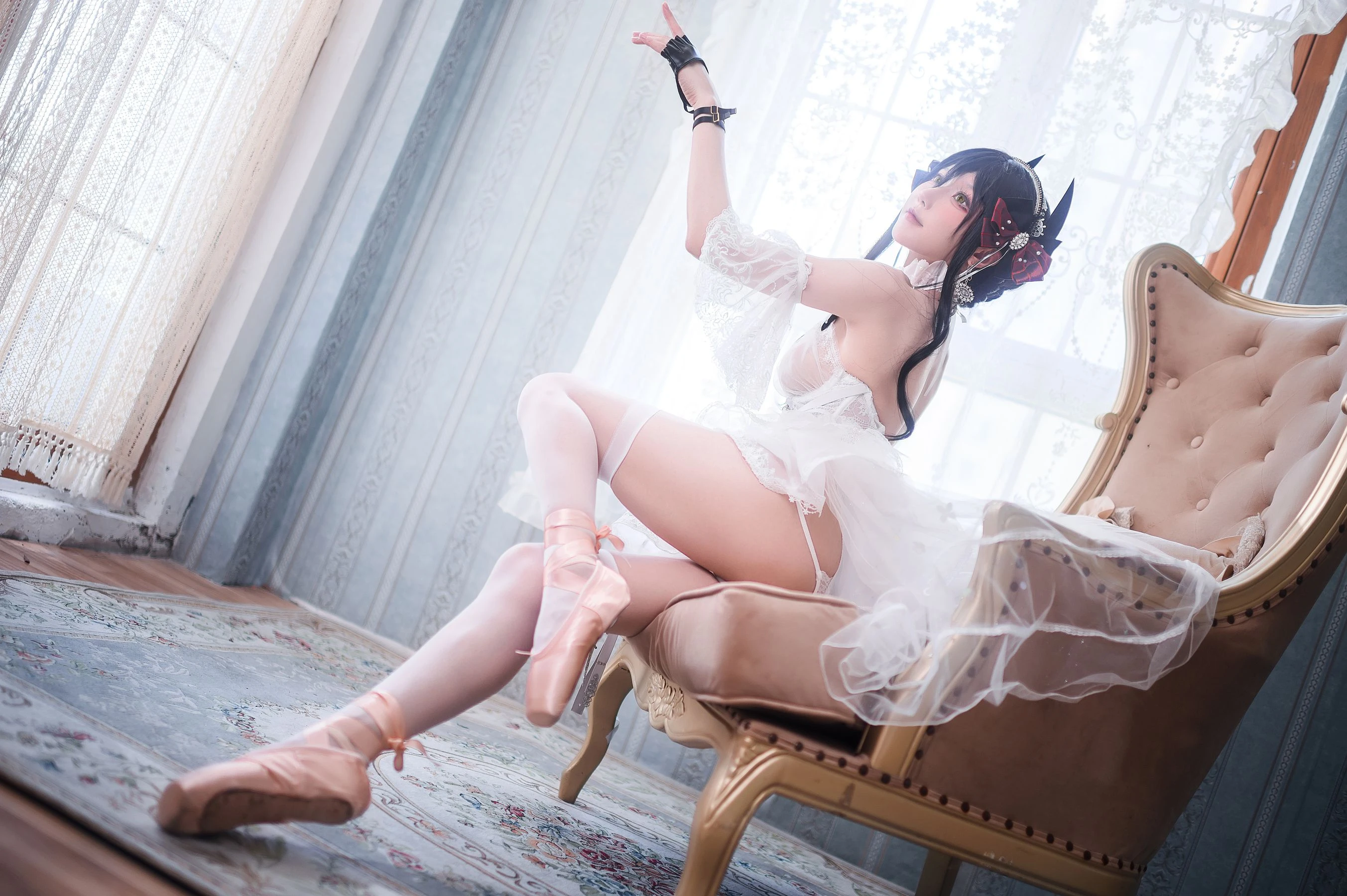 动漫博主阿包也是兔娘 – 明日方舟 伊内斯芭蕾插图3