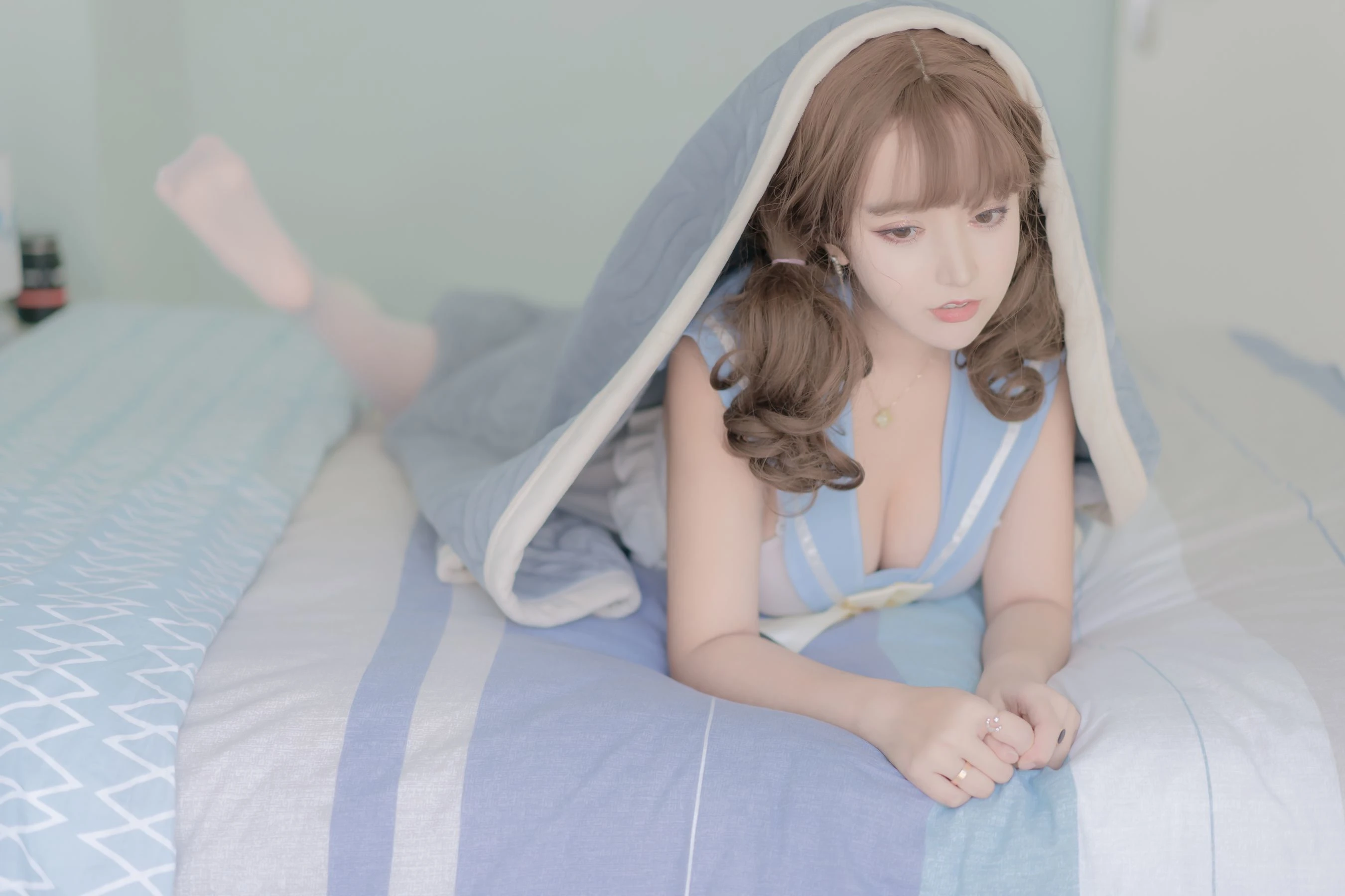 斗鱼米线线sama写真 汽水味的小盆友插图1