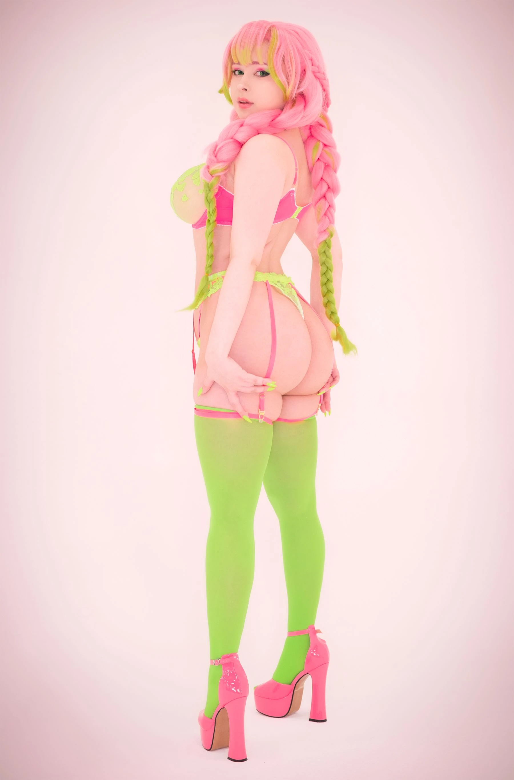 Yoshinobi – Mitsuri Kanroji Lingerie插图5