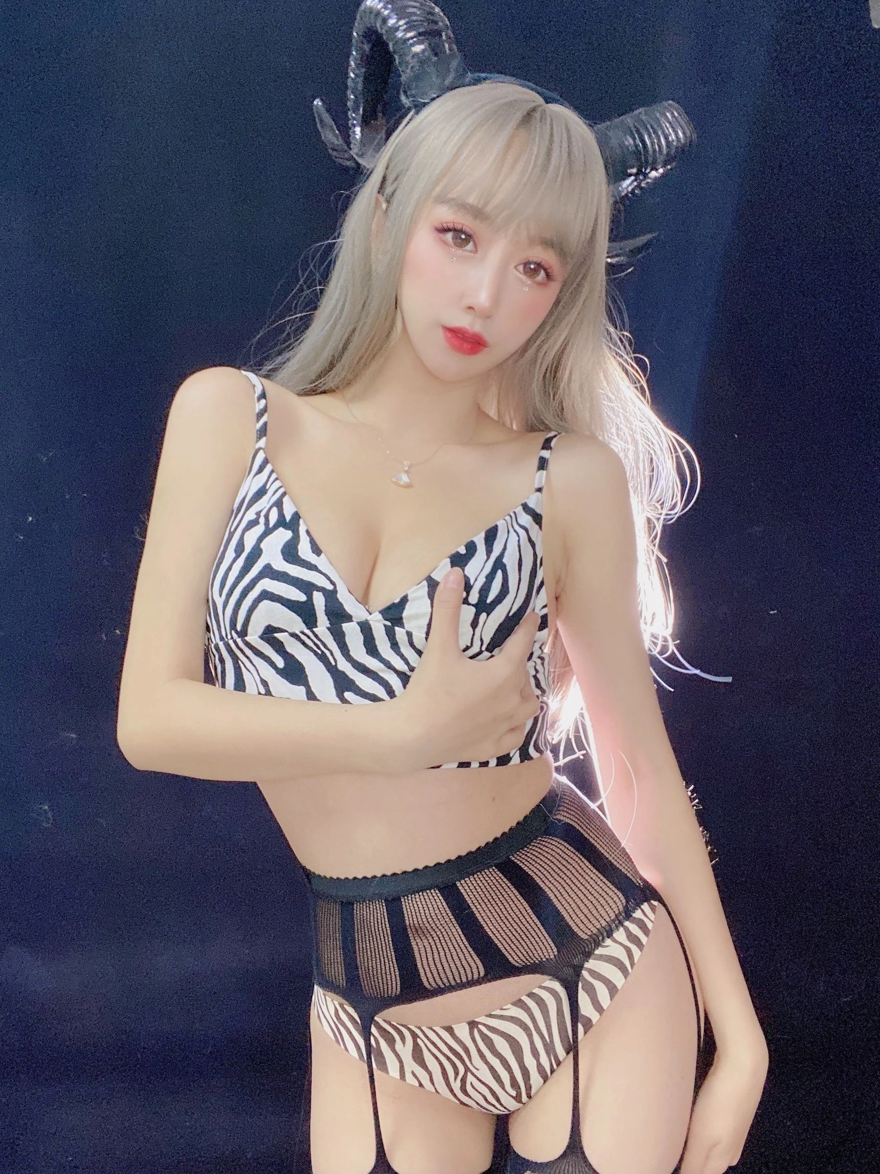 斗鱼米线线sama – 魅魔插图4